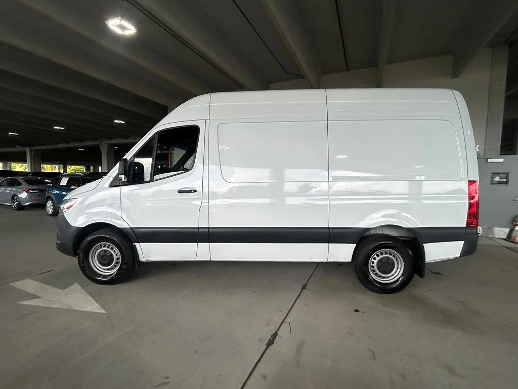 mercedes-benz sprinter cargo van 2025 W1Y4NBHY1ST199680 image mercedes-benz sprinter cargo van 2025 W1Y4NBHY1ST199680 image
